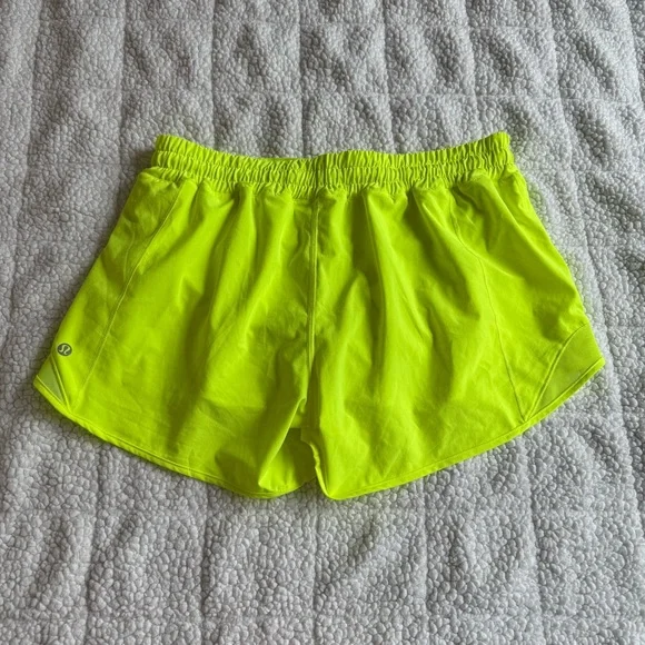 EUC Lululemon Hotty Hot Shorts - Picture 3 of 3
